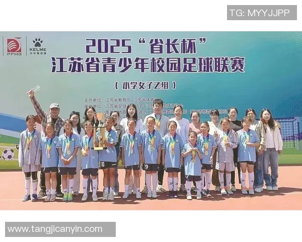 盐城足球球星成长故事展现坚韧拼搏精神与家乡荣耀 盐城足球球星成长故事展现坚韧拼搏精神与家乡荣耀