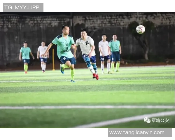 贵港足球球星崛起之路探索与成就背后的故事 贵港足球球星崛起之路探索与成就背后的故事